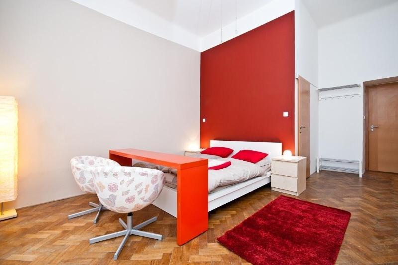 Metropolitan Studios Praha Bagian luar foto