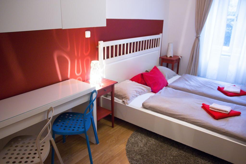 Metropolitan Studios Praha Ruang foto